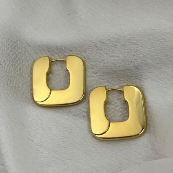 Sculpted Square Hoops